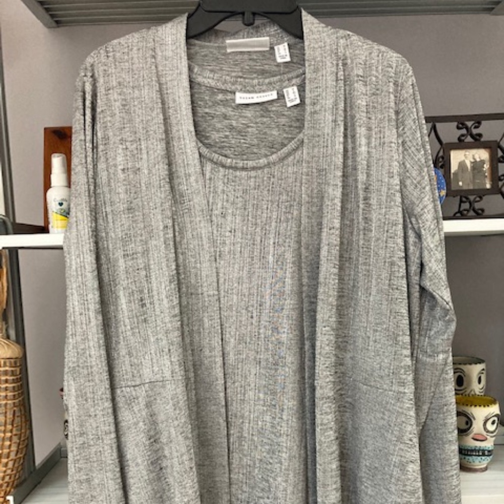 Susan Graver Silver Sparkle 2-piece